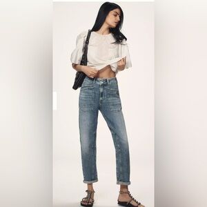 High-Rise Relaxed Straight Jeans - Light Blue